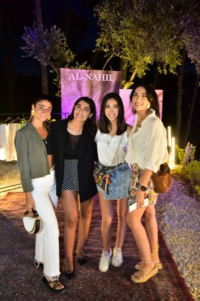Mañana Al-Nahil Collection at Retro Village