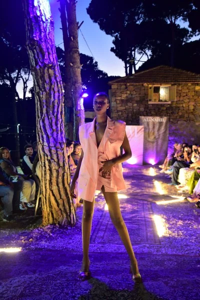 Mañana Al-Nahil Collection at Retro Village