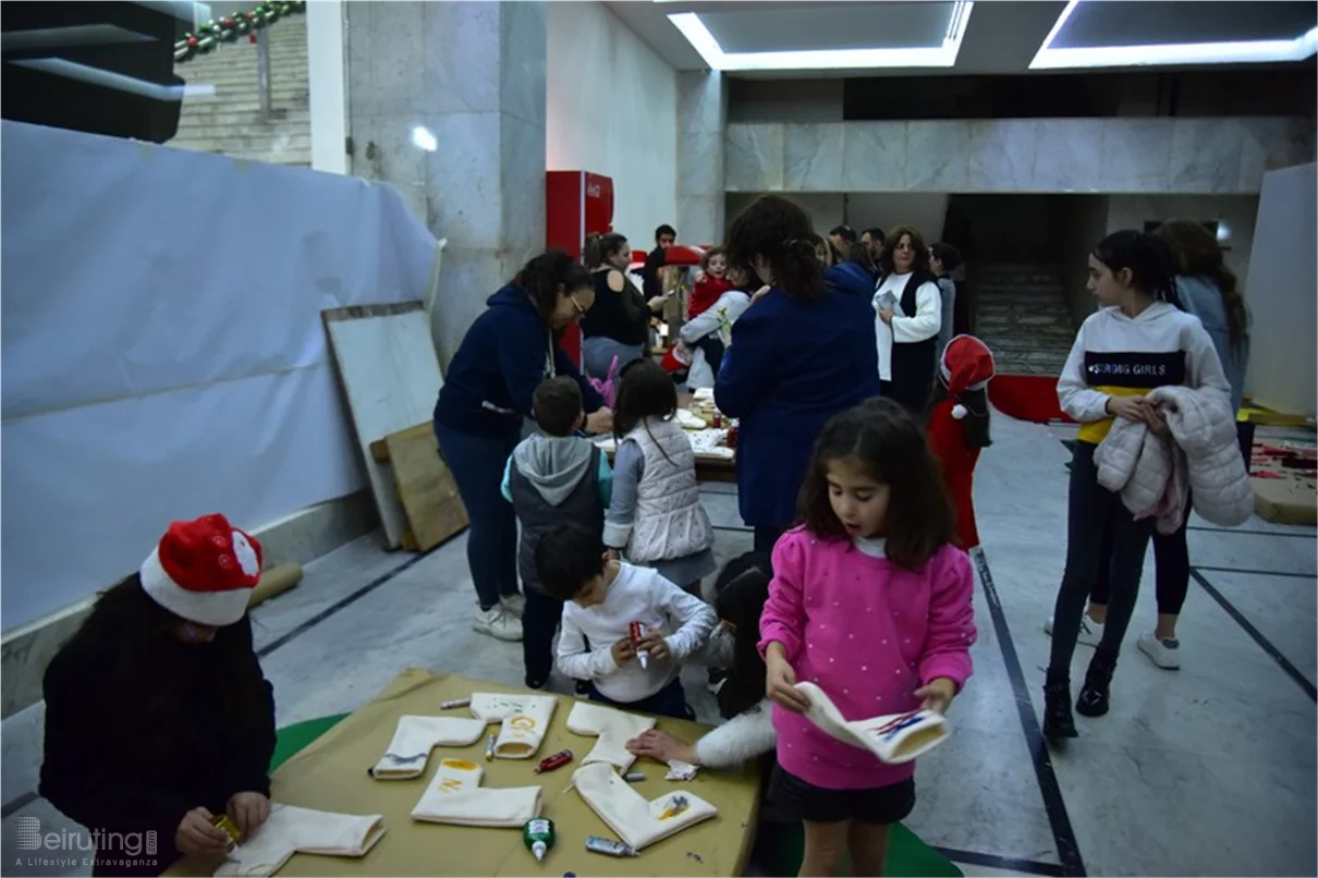 Opening of Santa's Factory at Sagesse Theater