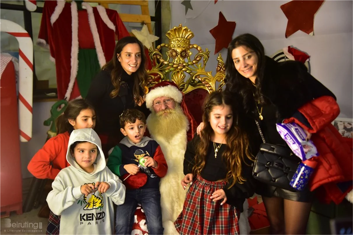 Opening of Santa's Factory at Sagesse Theater