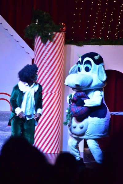 Opening of Santa's Factory at Sagesse Theater