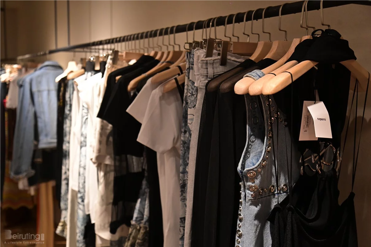 Summer Season Celebration at Six Concept Store
