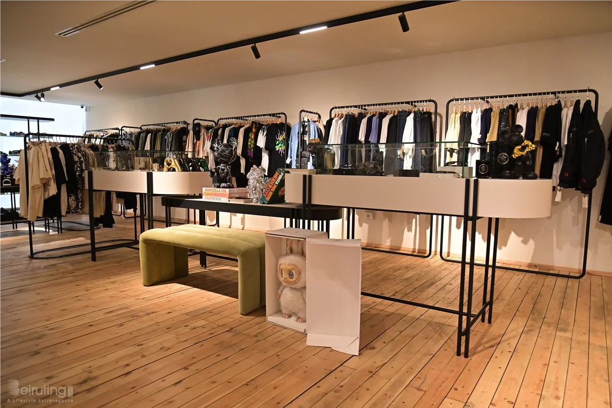Summer Season Celebration at Six Concept Store