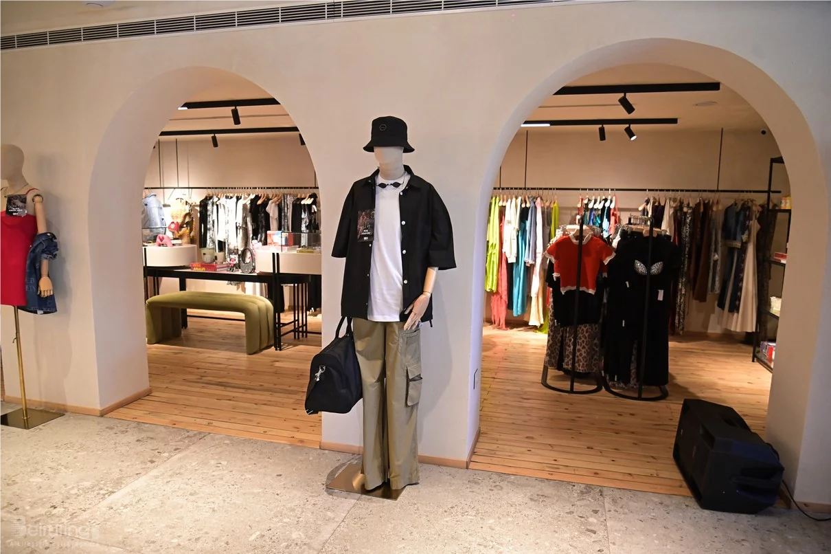 Summer Season Celebration at Six Concept Store