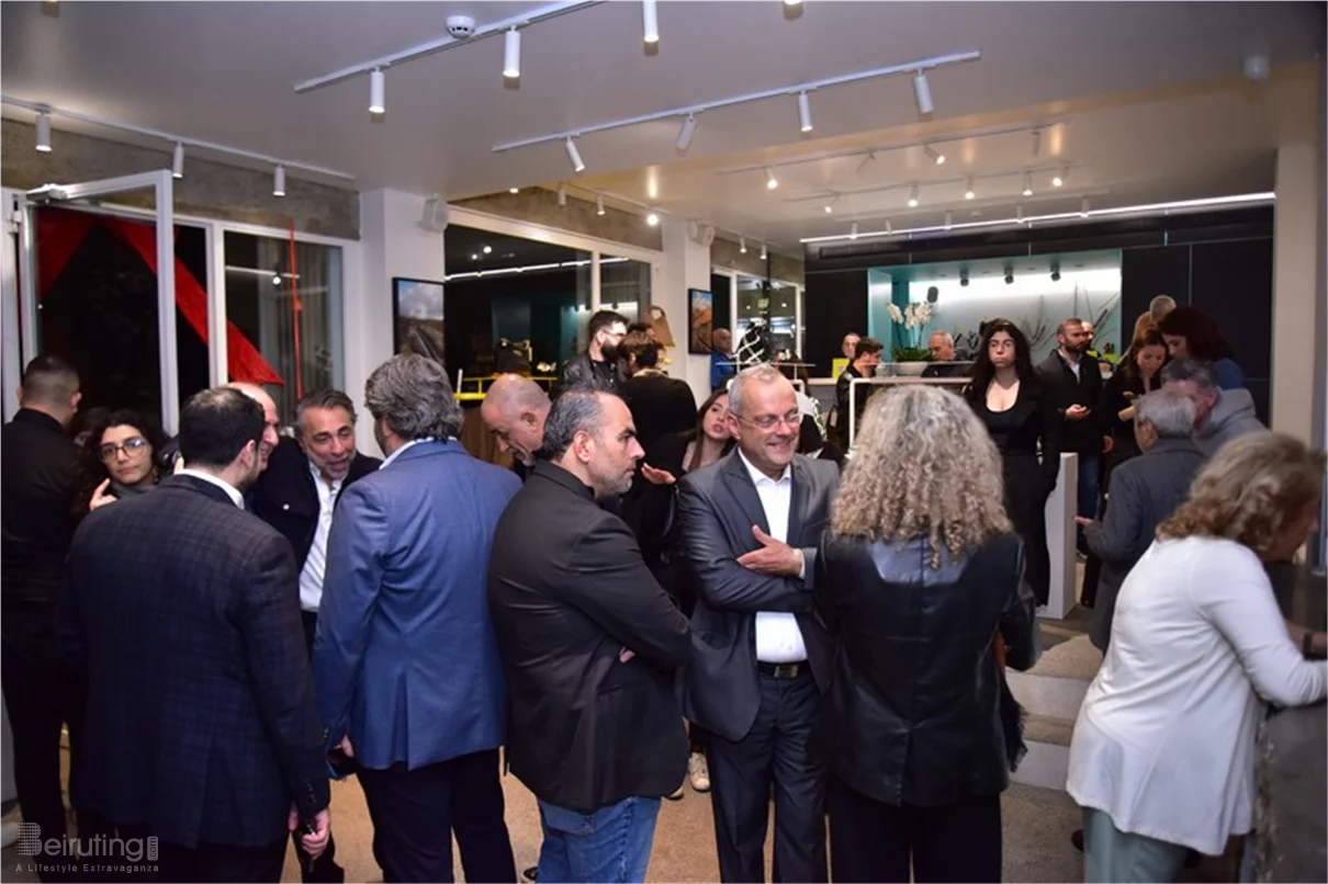 Art for Hope Initiative showcasing the rebirth of the smart All-Electric Compact SUV