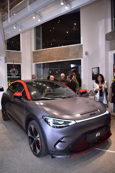 Art for Hope Initiative showcasing the rebirth of the smart All-Electric Compact SUV