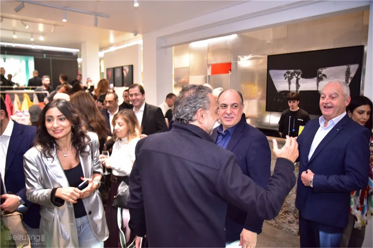 Art for Hope Initiative showcasing the rebirth of the smart All-Electric Compact SUV