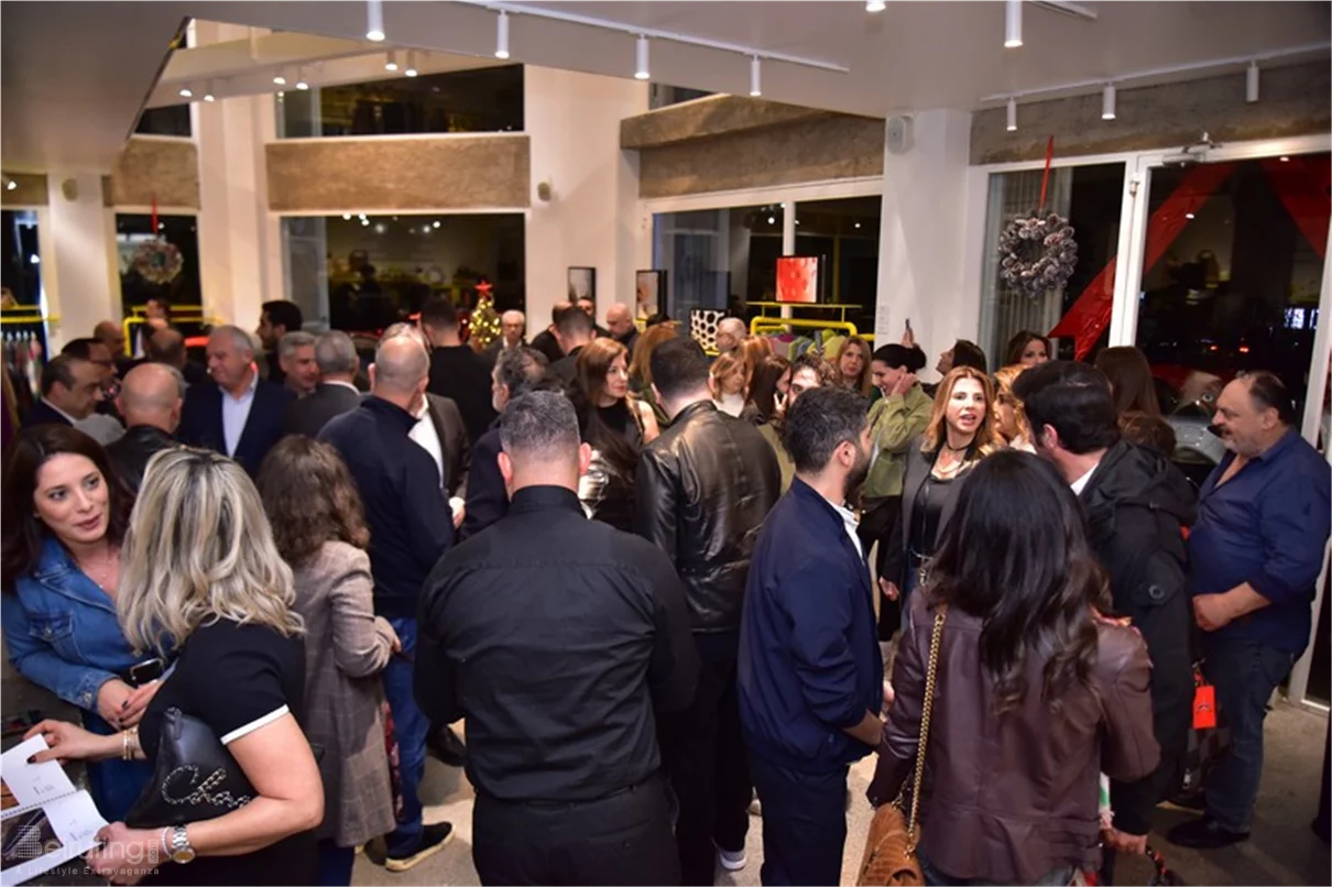 Art for Hope Initiative showcasing the rebirth of the smart All-Electric Compact SUV