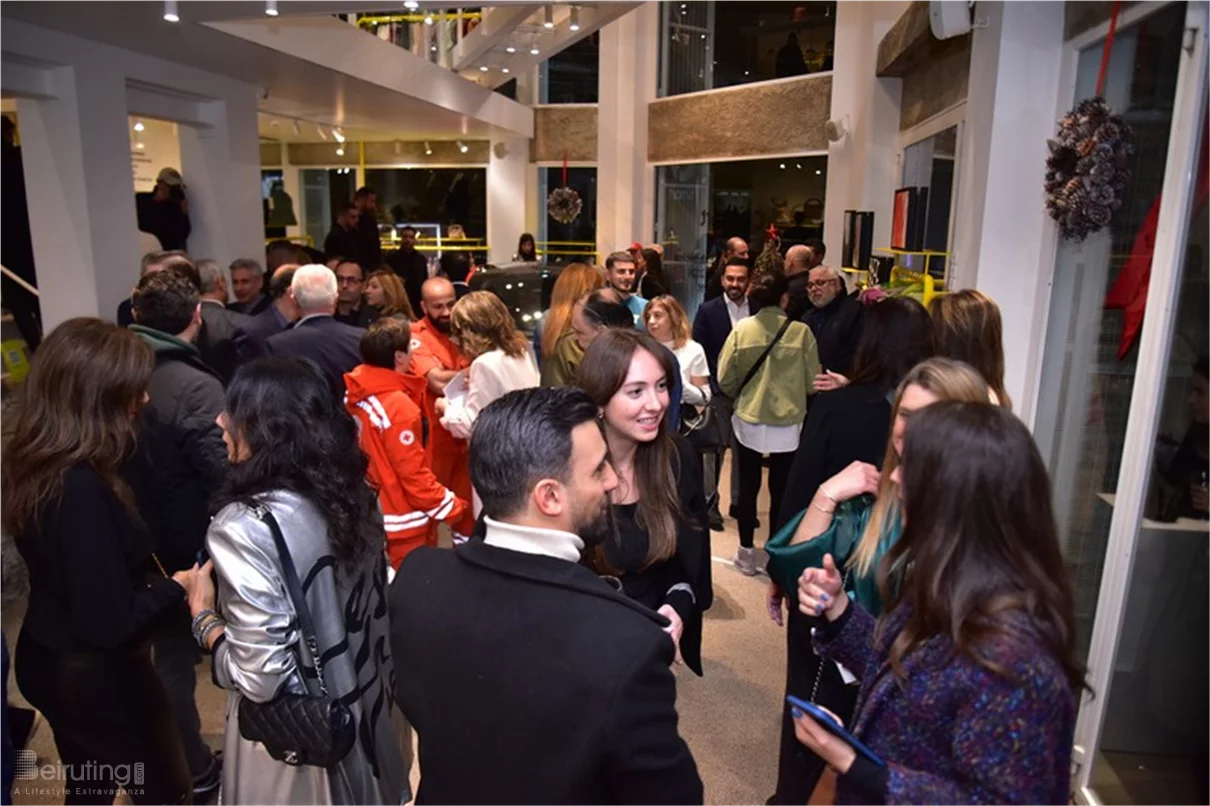 Art for Hope Initiative showcasing the rebirth of the smart All-Electric Compact SUV