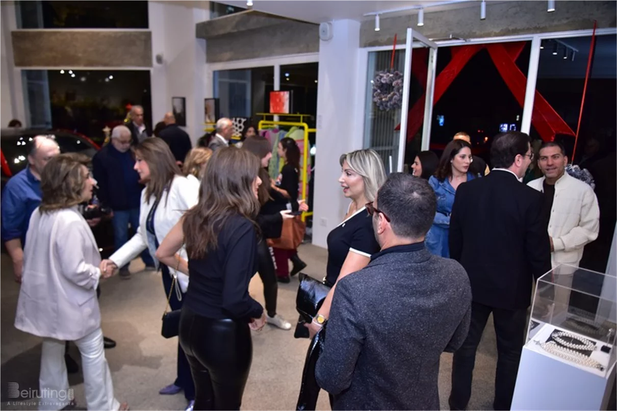 Art for Hope Initiative showcasing the rebirth of the smart All-Electric Compact SUV
