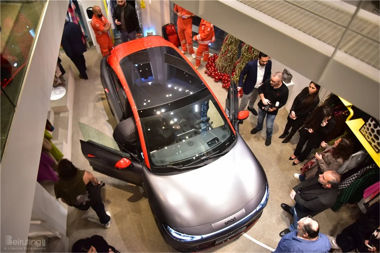 Art for Hope Initiative showcasing the rebirth of the smart All-Electric Compact SUV