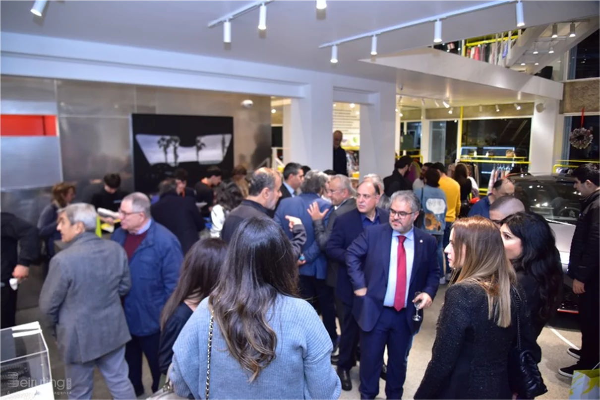 Art for Hope Initiative showcasing the rebirth of the smart All-Electric Compact SUV