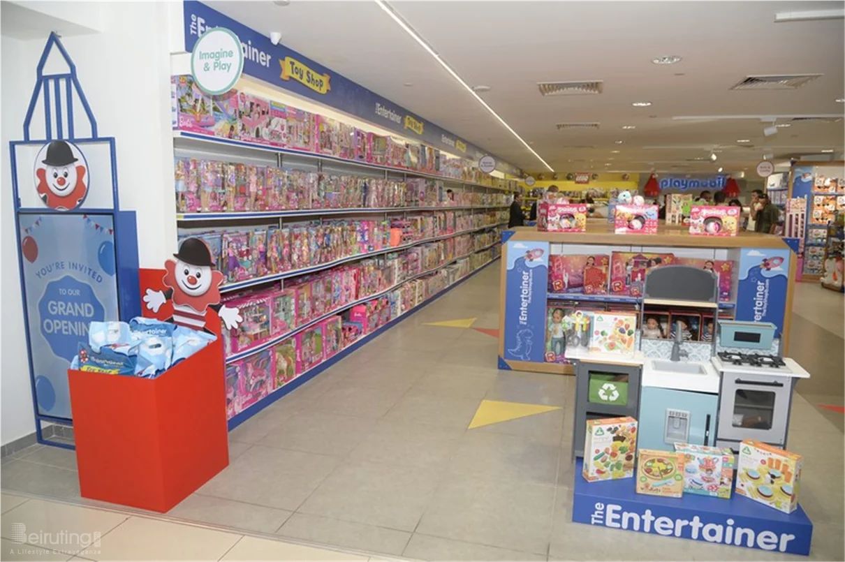 Grand Opening of The Entertainer Toy Shop