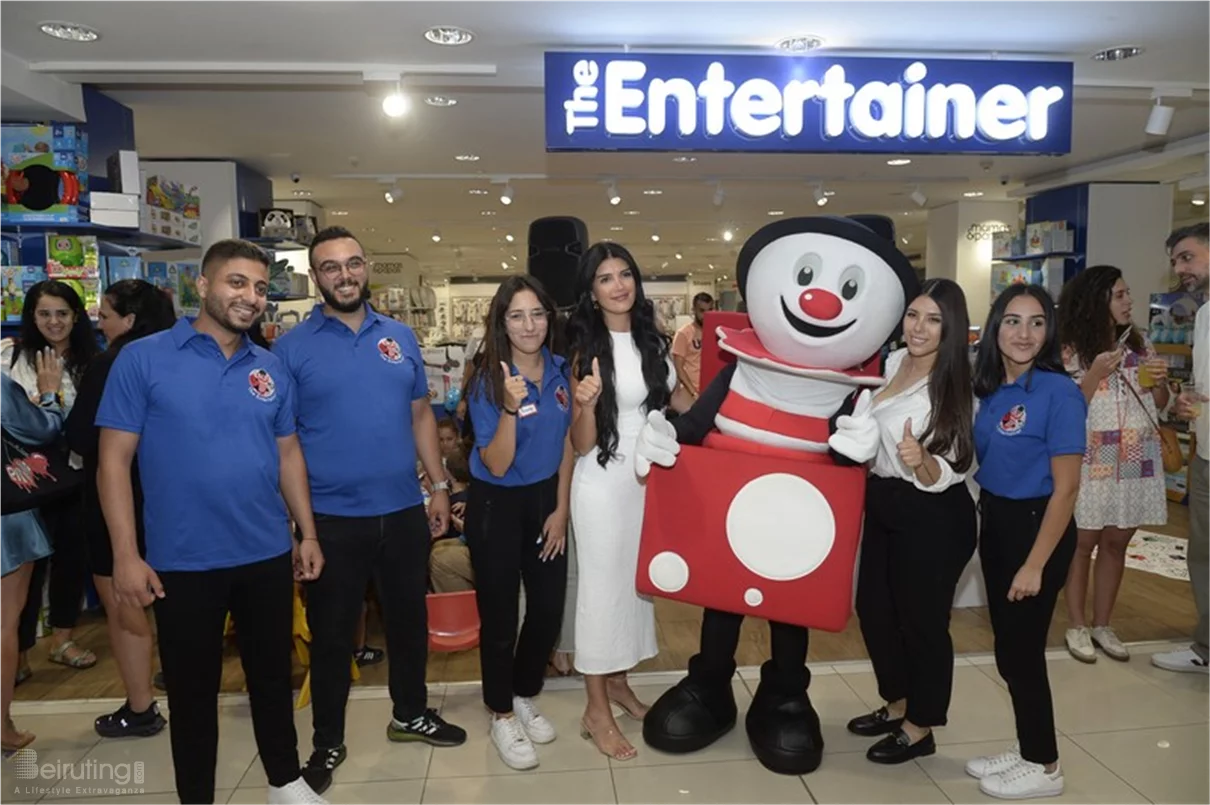 Grand Opening of The Entertainer Toy Shop