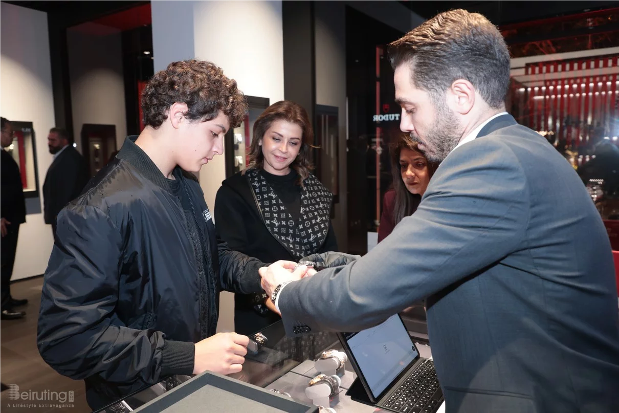 TUDOR Christmas Event