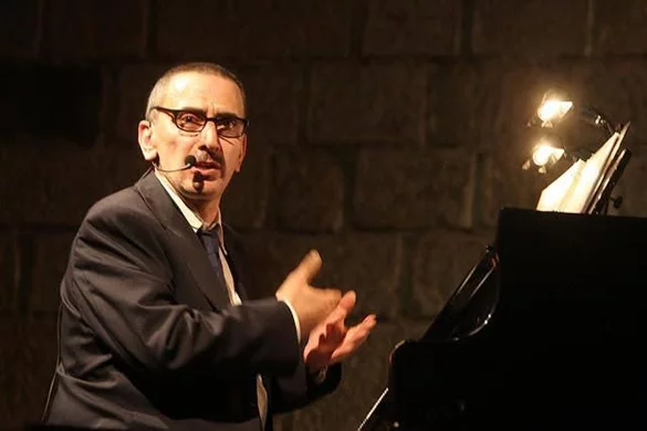 Ziad Rahbani, Lebanese composer and son of icon Fayrouz, dies at 69