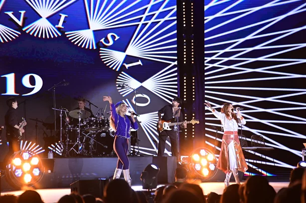 MANIA THE ABBA TRIBUTE