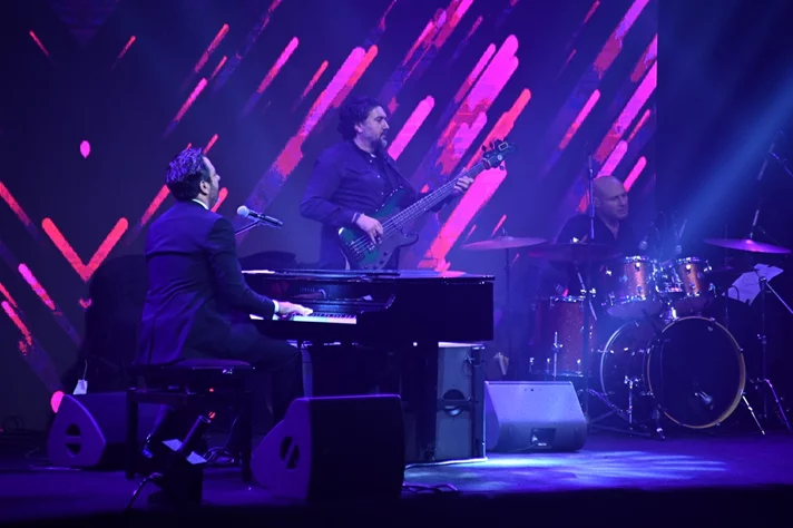 Guy Manoukian at Beirut Hall