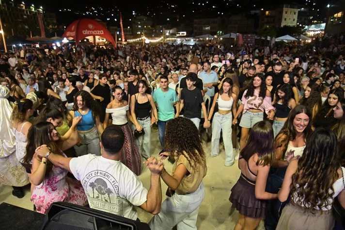 AlWalid at Tabarja Kfaryassine Festivals
