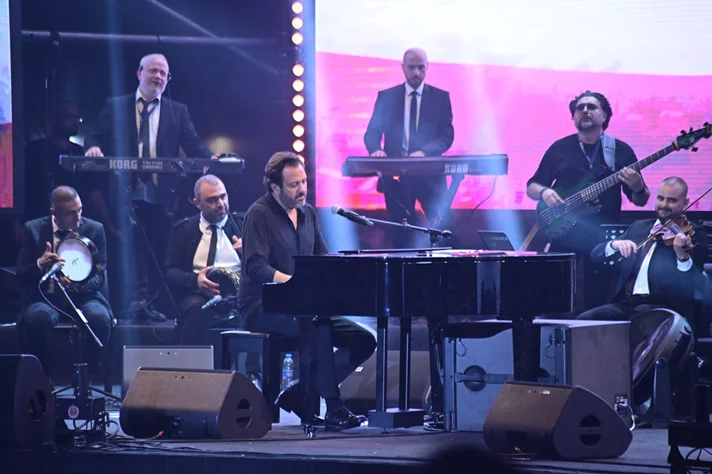 Guy Manoukian at Beirut Holidays