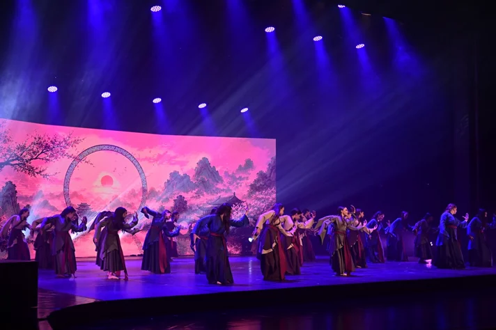 Tribe Dance Mission ولدة ملكة