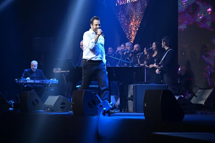 Guy Manoukian at Beirut Hall