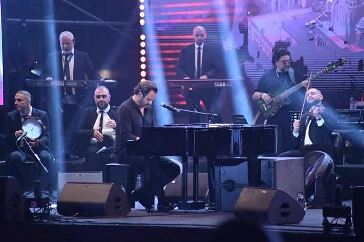 Guy Manoukian at Beirut Holidays