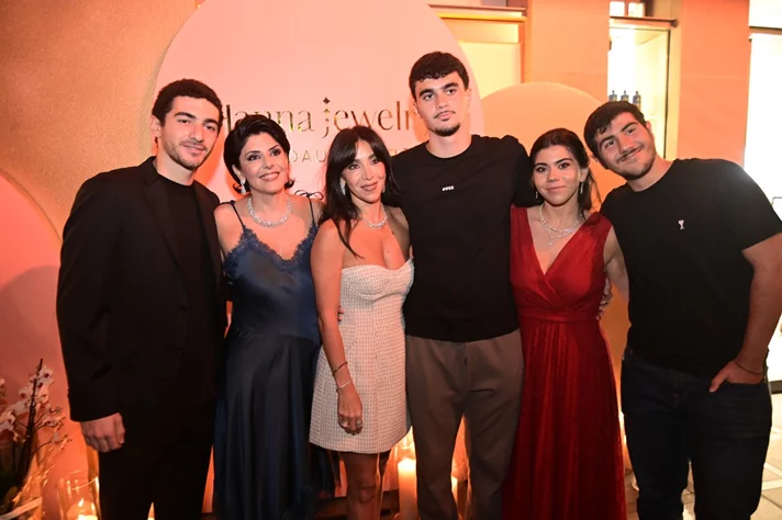 Opening of Hanna Jewelry
