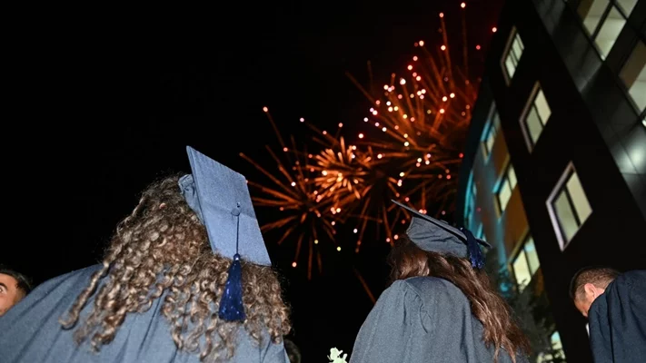 الجامعة اللبنانية الفرنسية تدشن قاعة زينب سليم المقدم وتحتفل بتخرّج دفعة 2025