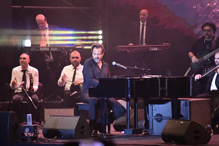 Guy Manoukian at Beirut Holidays