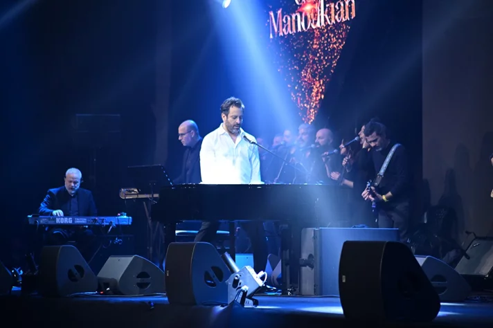 Guy Manoukian at Beirut Hall