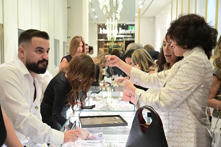 Opening of Hanna Jewelry