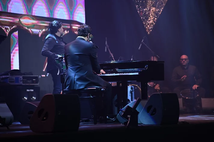 Guy Manoukian at Beirut Hall