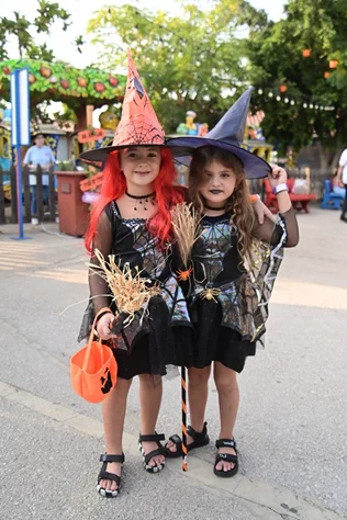 Halloween Vibes at Dream Park