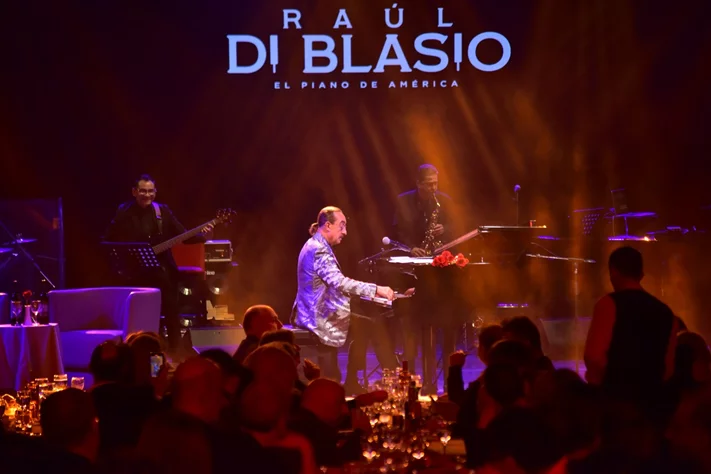 Raul Di Blasio at Casino du Liban