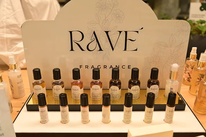 L’ALLURE – The Blooming Pop Up Edition two