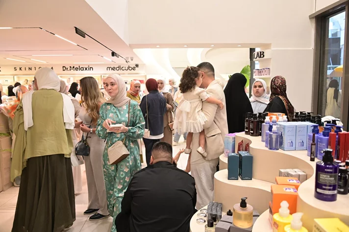 Opening of Sisters Glow