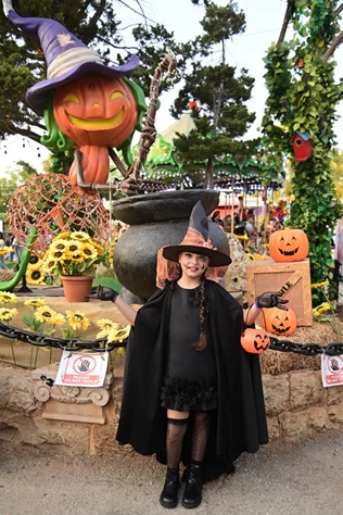 Halloween Vibes at Dream Park