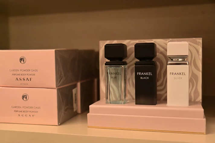 Opening of Sisters Glow