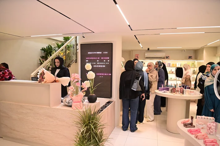 Opening of Sisters Glow