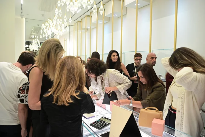 Opening of Hanna Jewelry