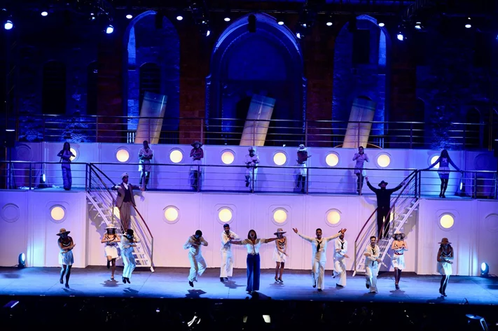 The Musical كلو مسموح - Anything Goes at Beiteddine Art Festival