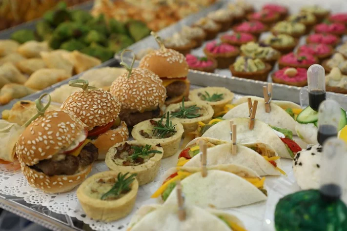 Amassi Kitchen new branch opening at Mtayleb