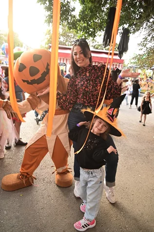 Halloween Vibes at Dream Park