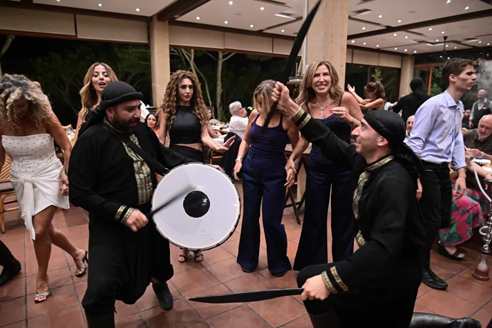 Byelba2lna el Farah Charity Dinner at LOS