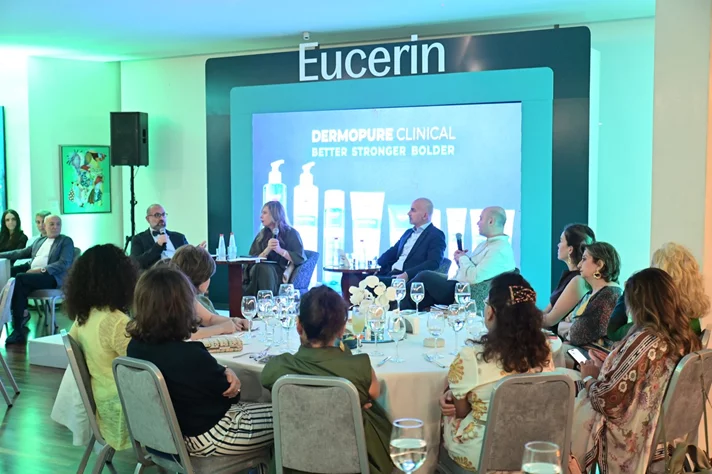 Eucerin Dermopure Clinical New Chapter