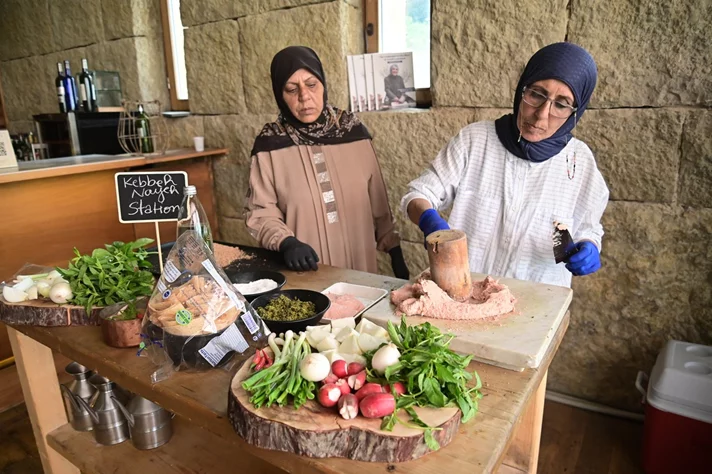 Joyceful Delight at SAYA – Massaya Winery