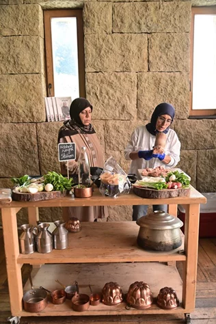 Joyceful Delight at SAYA – Massaya Winery
