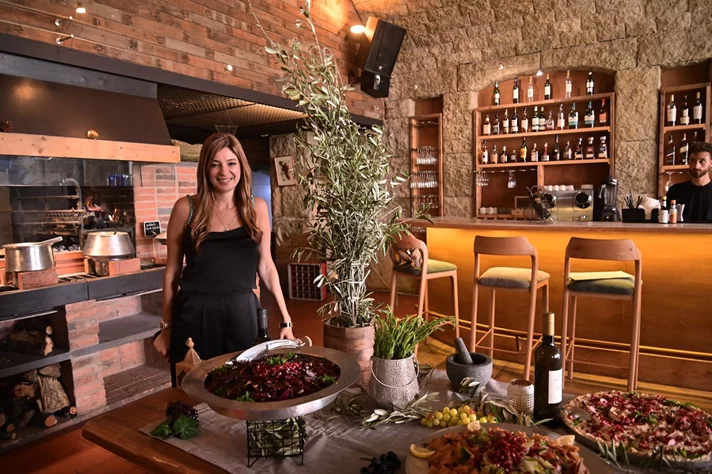 Joyceful Delight at SAYA – Massaya Winery