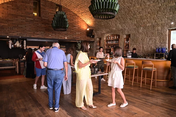 Joyceful Delight at SAYA – Massaya Winery